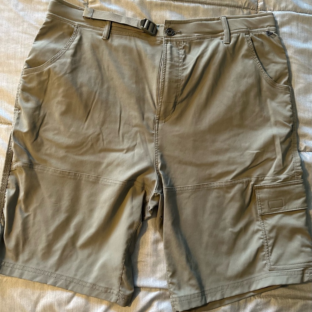 NWOT Gerry men’s shorts